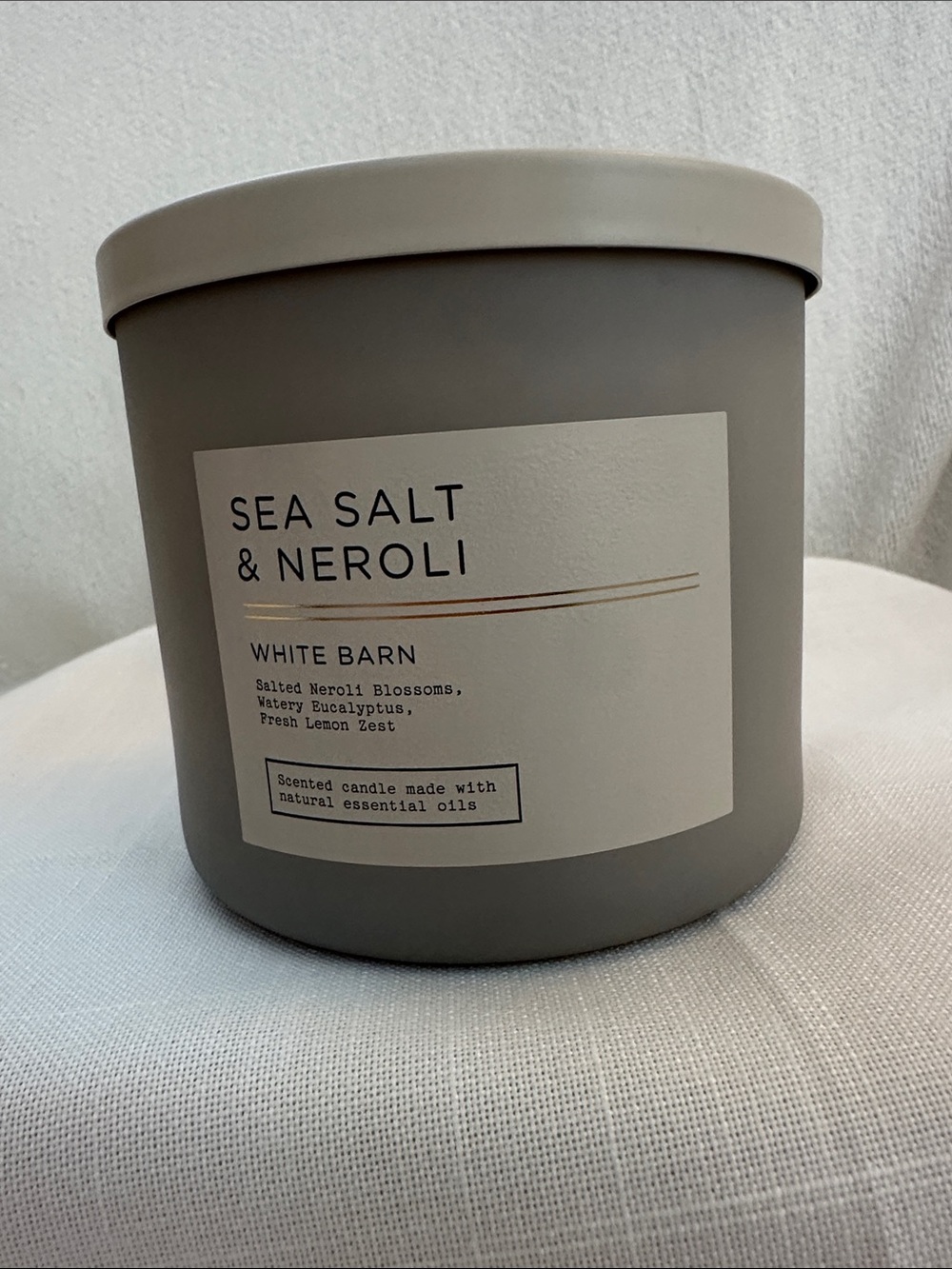 White Barn Bath and Body works Sea Salt & Neroli 3 wick Candle NWT